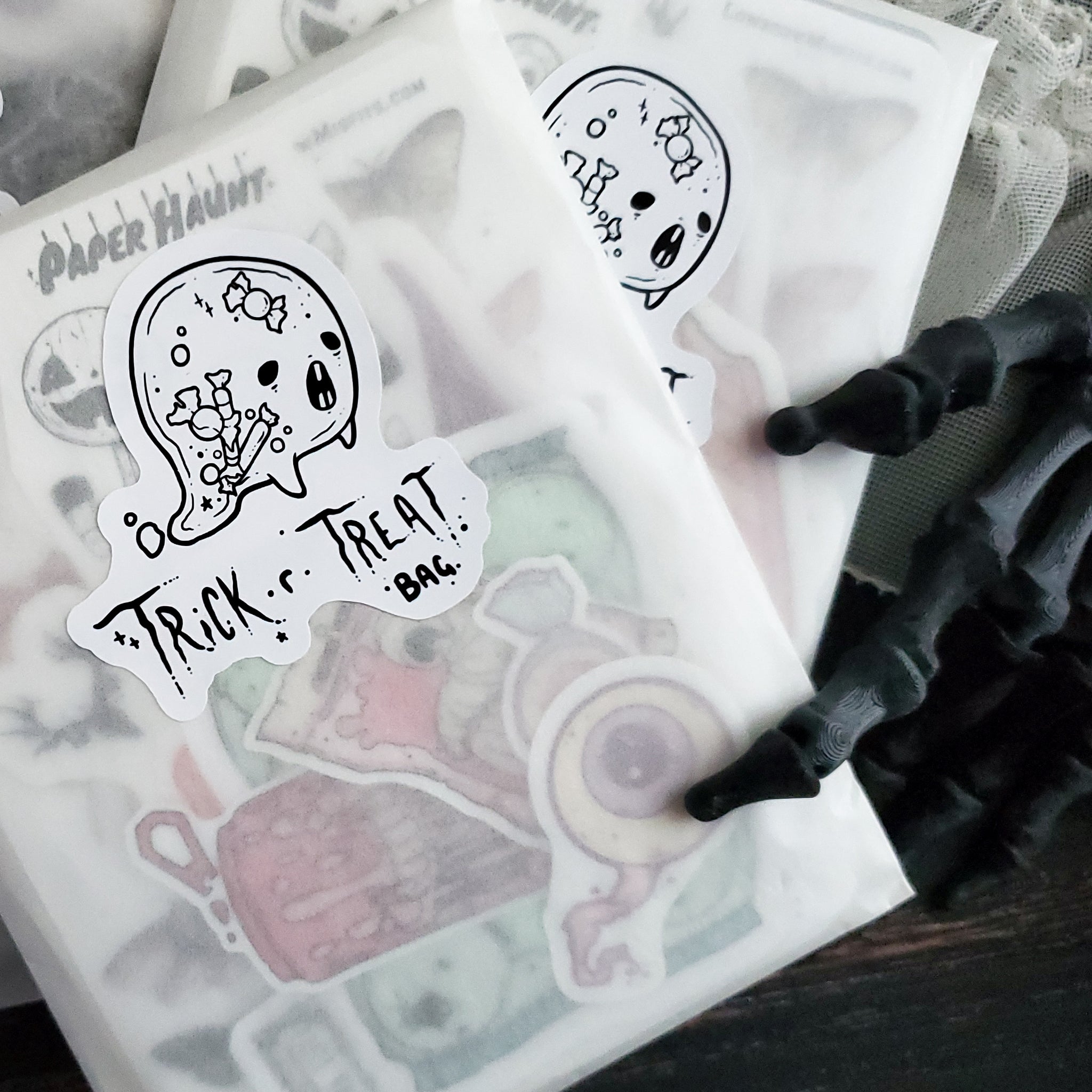 Tricks r Treat Mystery Misfits BAG