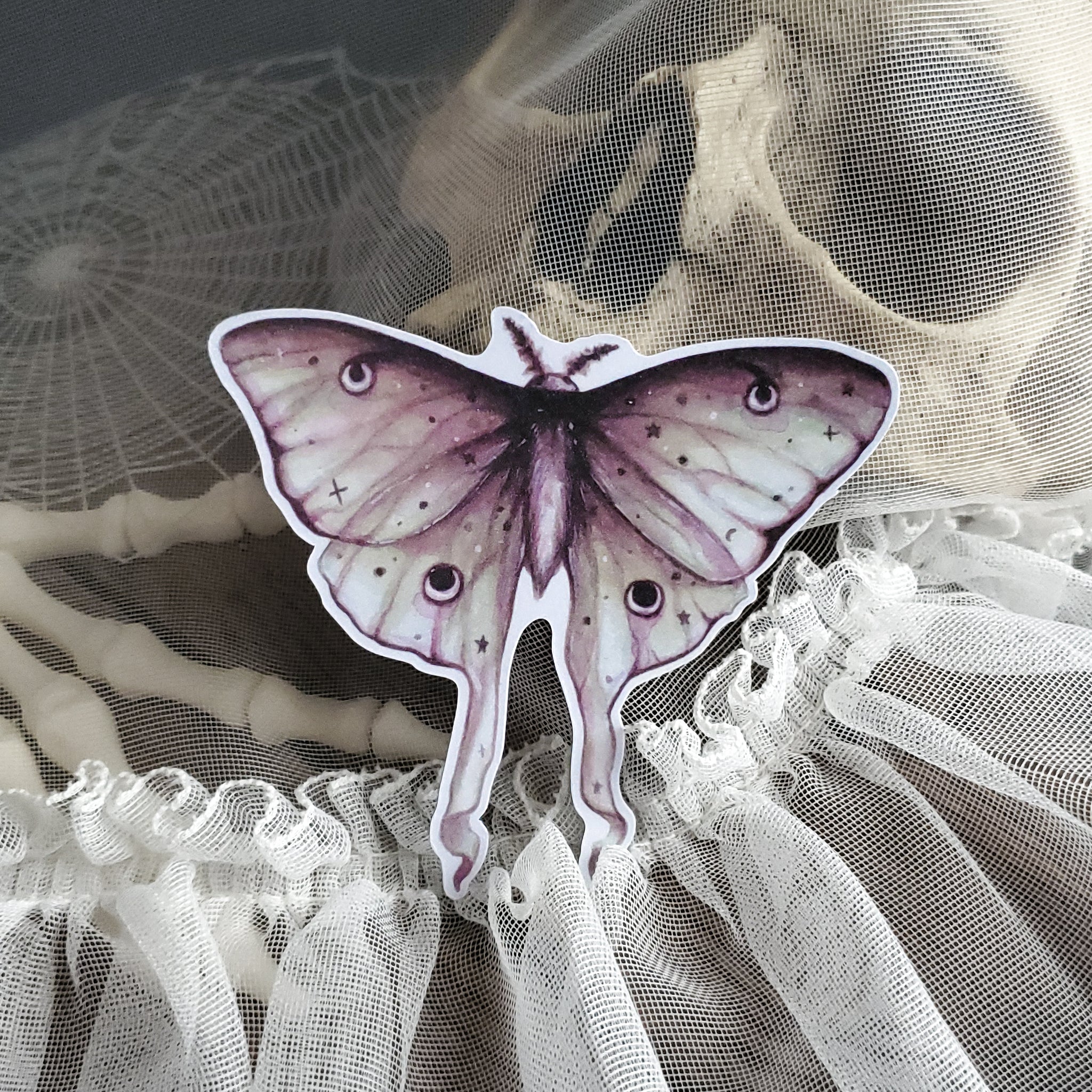 Luna Moth Magnet