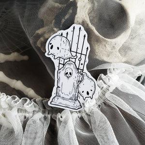 Gravestone Ghost Magnet