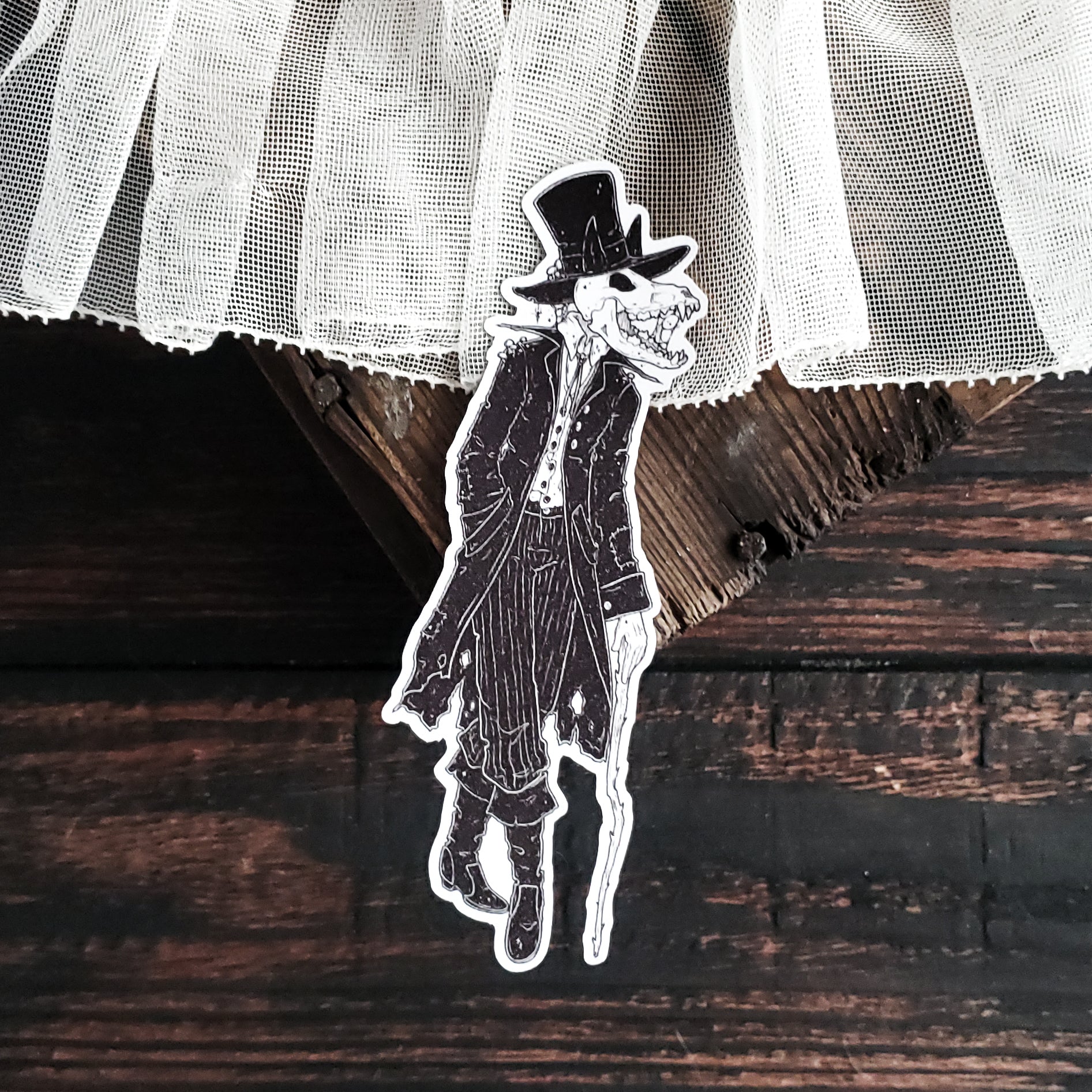 The Wolf - Gentleman Skull Magnet