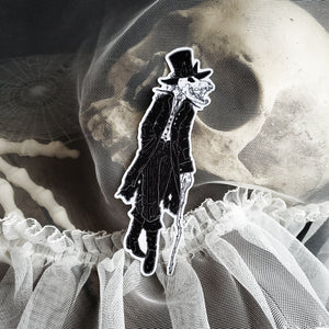 The Wolf - Gentleman Skull Magnet