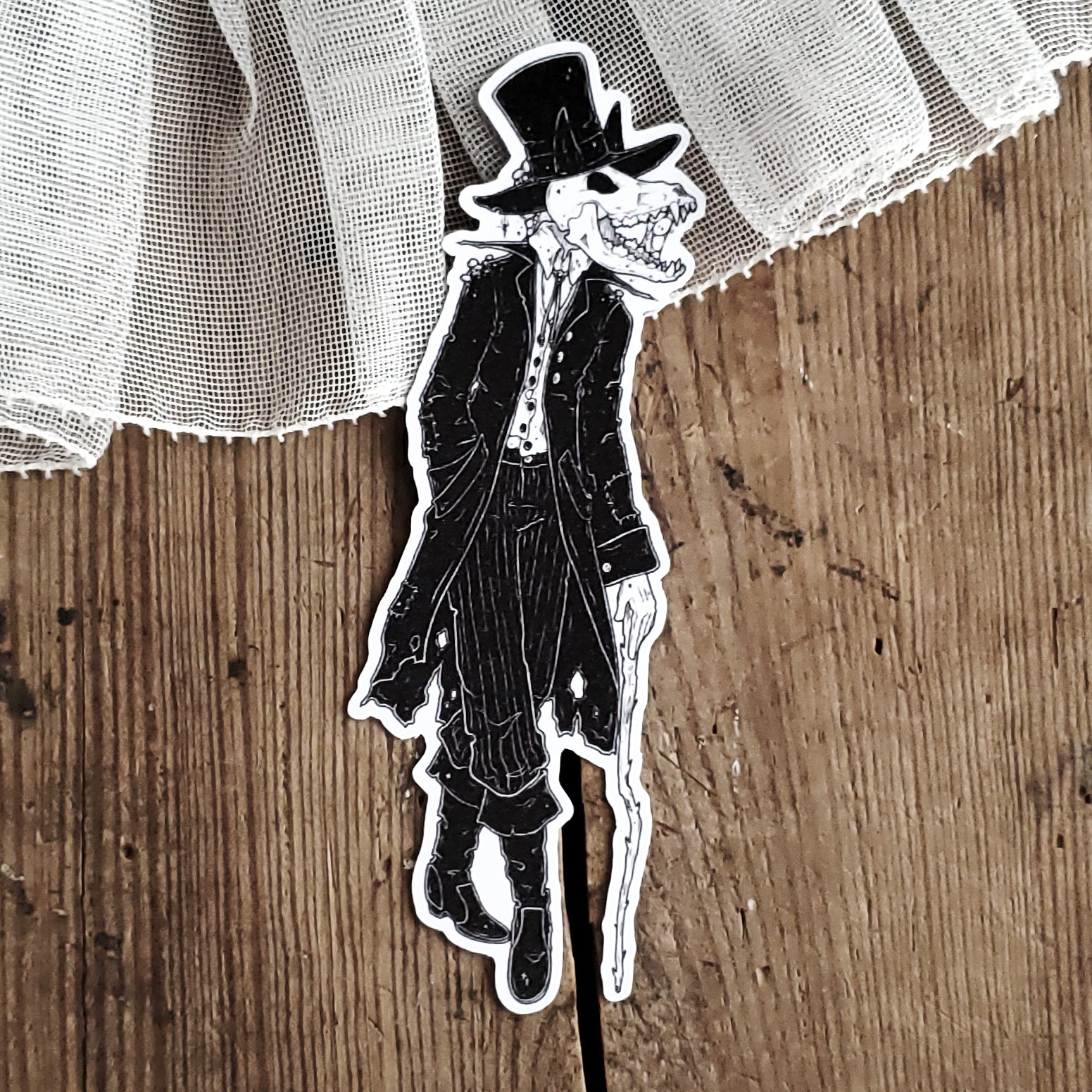 The Wolf - Gentleman Skull Magnet