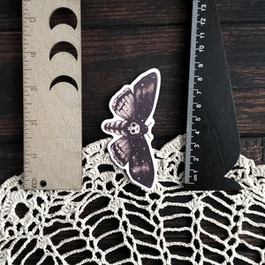 Death Moth Magnet