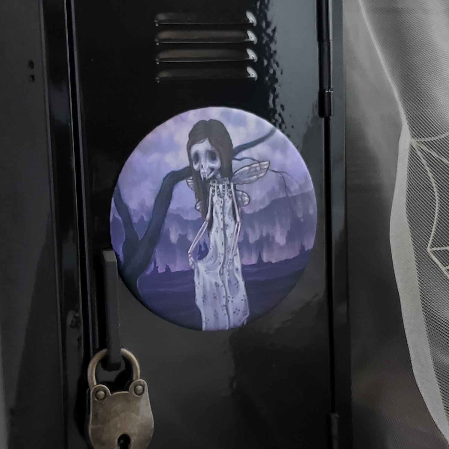 Daisy Bones Magnet