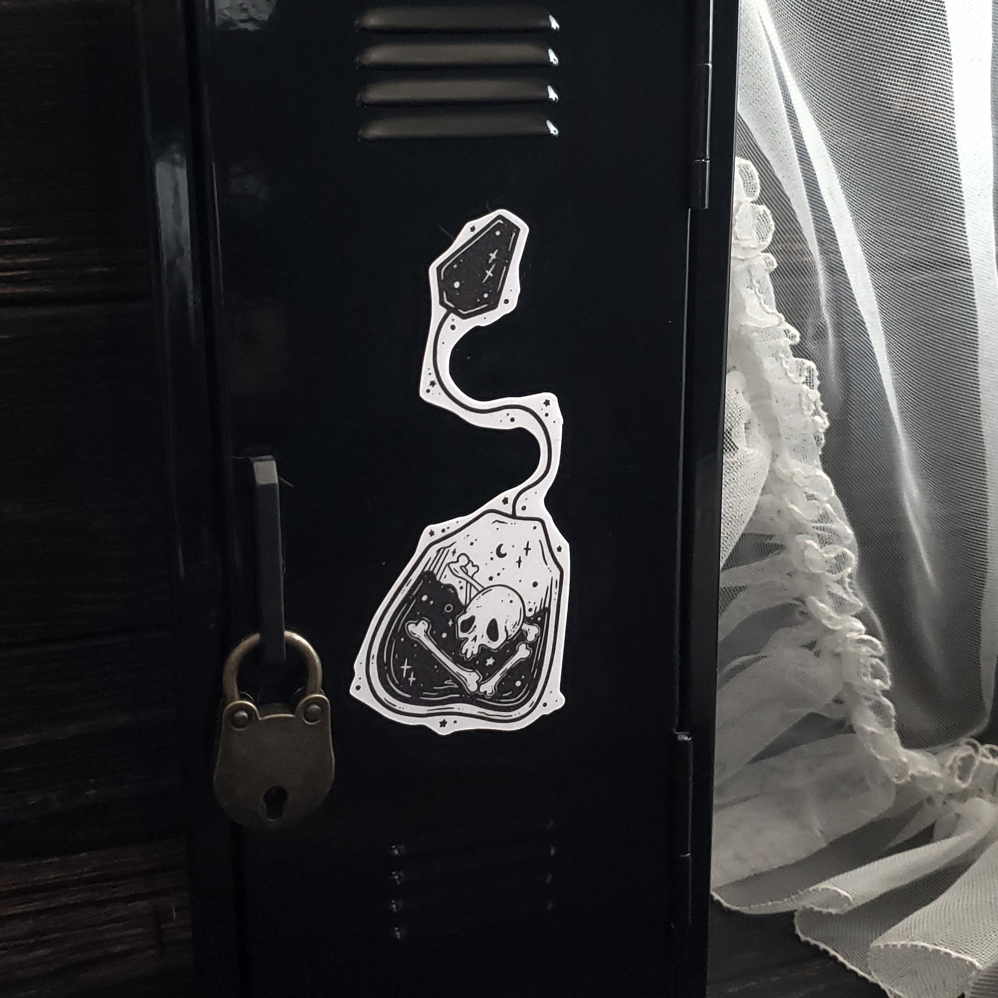 Bone Tea Bag Magnet