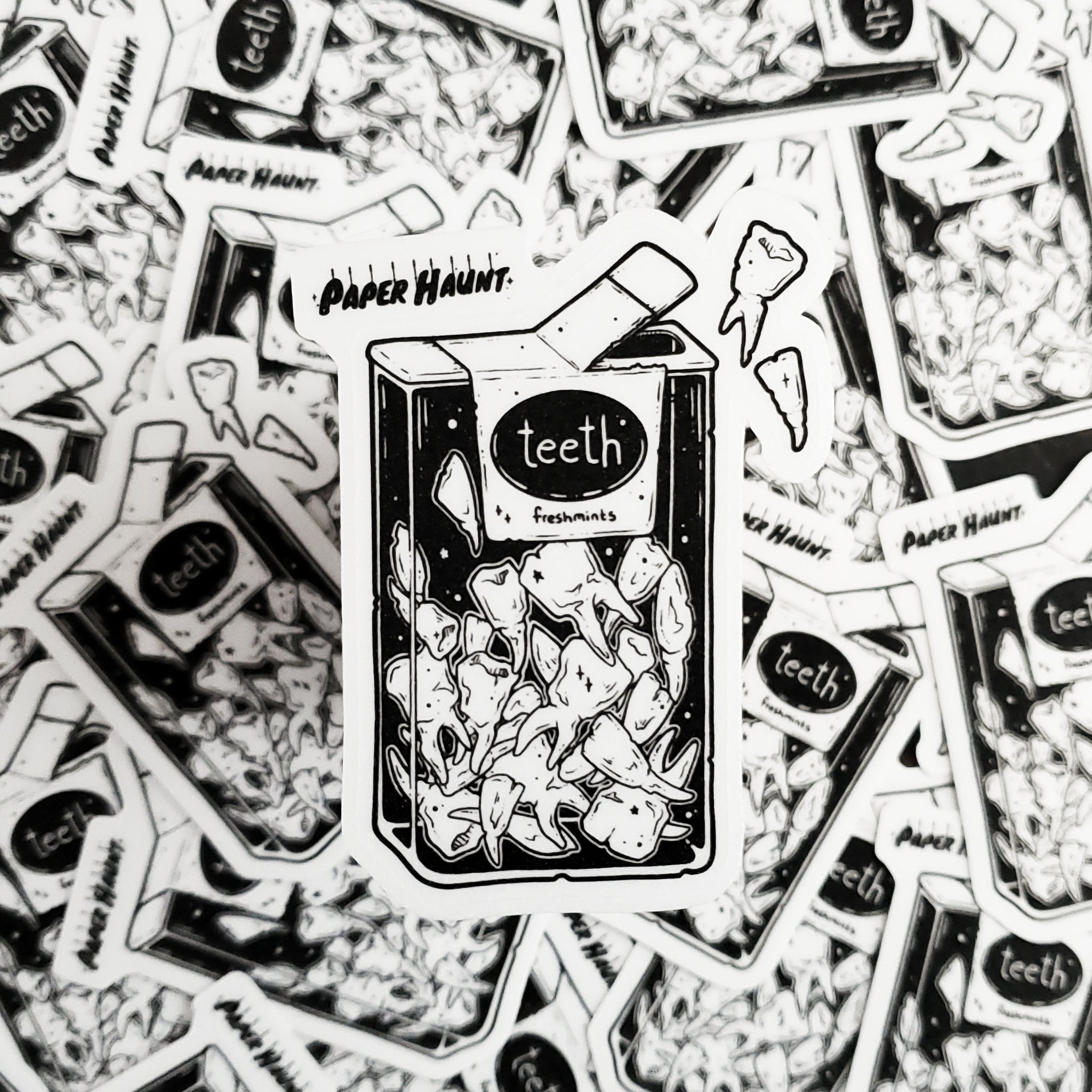 Teeth mint STICKER